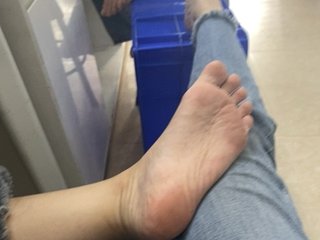Эротический видеочат Lovefeetnude-1