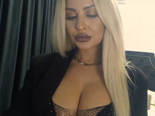 Скриншоты трансляции lovelyblondyx