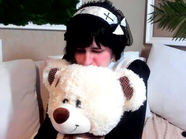 Скриншоты трансляции LoveMeLuvMe