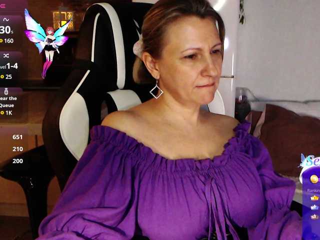 Скриншоты трансляции LoveSuperGerl