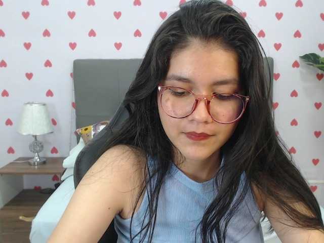 Скриншоты трансляции lucia-blanco