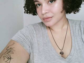 Эротический видеочат Lucia-Stone71