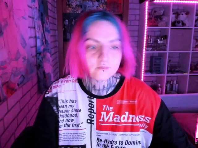 Скриншоты трансляции LucyElfen