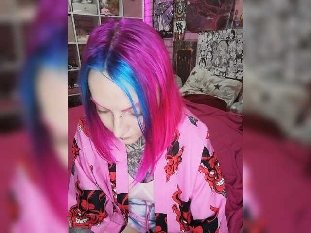 Скриншоты трансляции LucyElfen