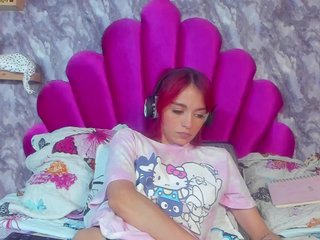 Эротический видеочат LUCY_MILLER