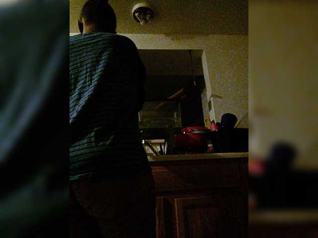 Скриншоты трансляции Luicy