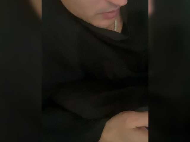 Скриншоты трансляции lukebransonxxx1