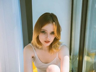Эротический видеочат LunaDellicia