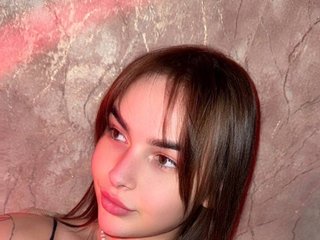 Эротический видеочат LunaHeadly