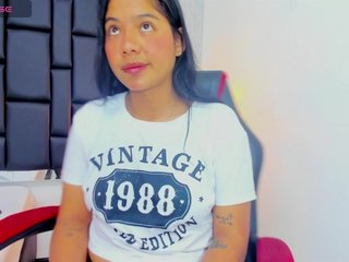 Эротический видеочат lunawildvc