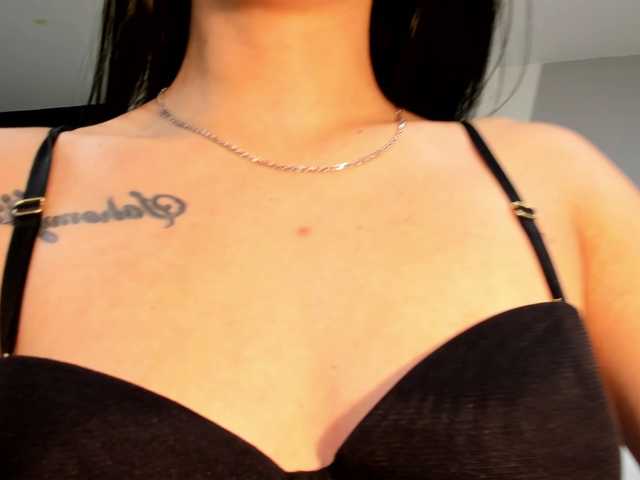 Скриншоты трансляции LupitaJonesX