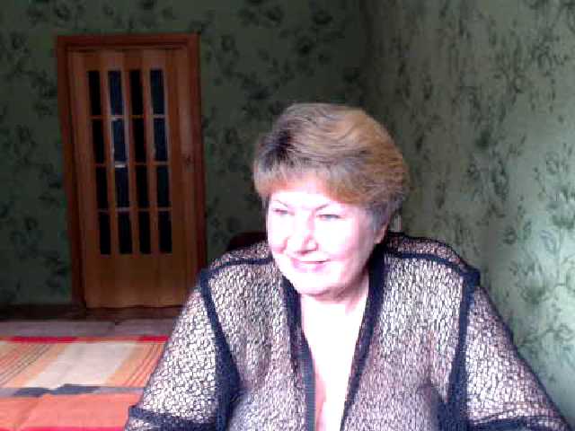 Скриншоты трансляции PRETTYLUSI