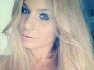 Эротический видеочат lustylexxy