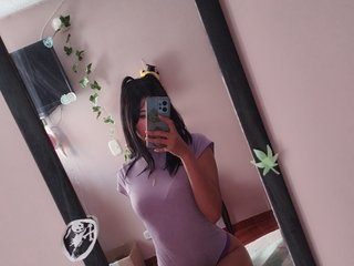 Эротический видеочат MissDamn