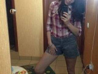 Эротический видеочат maddinna