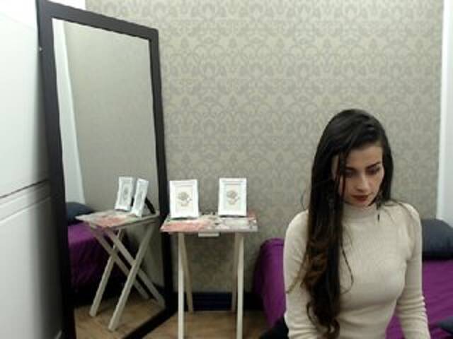 Скриншоты трансляции Madiisson