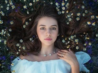 Эротический видеочат Maggie-Fox