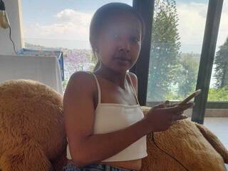 Эротический видеочат MaggieMie