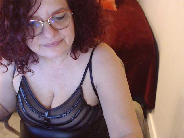 Фотографии maggiemilff68 #mistress #mommy #roleplay #squirt #cei #joi #sph - every flash 50 tok - masturbate and multisquirt 450- one tip