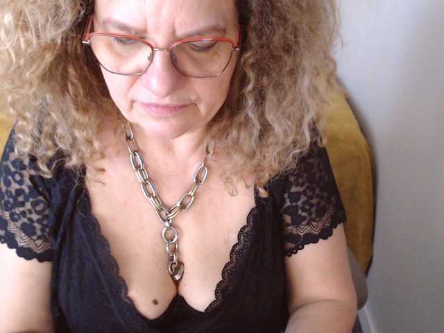 Фотографии maggiemilff68 #mistress #mommy #roleplay #squirt #cei #joi #sph - PM 40 tok - every flash 50 tok - masturbate and multisquirt 450- one tip