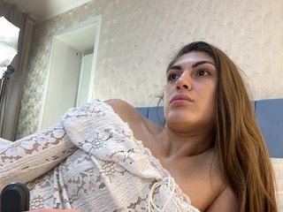 Эротический видеочат MaggieTurner