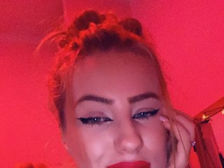 Эротический видеочат Maiaaa22