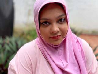 Эротический видеочат Maissanabila