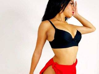 Эротический видеочат maitecharris