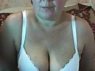 Эротический видеочат maiykiss