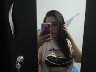 Эротический видеочат majo-sami