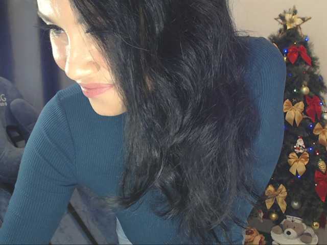 Скриншоты трансляции Malibugirl