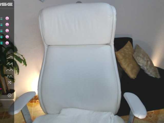 Скриншоты трансляции Malory-1