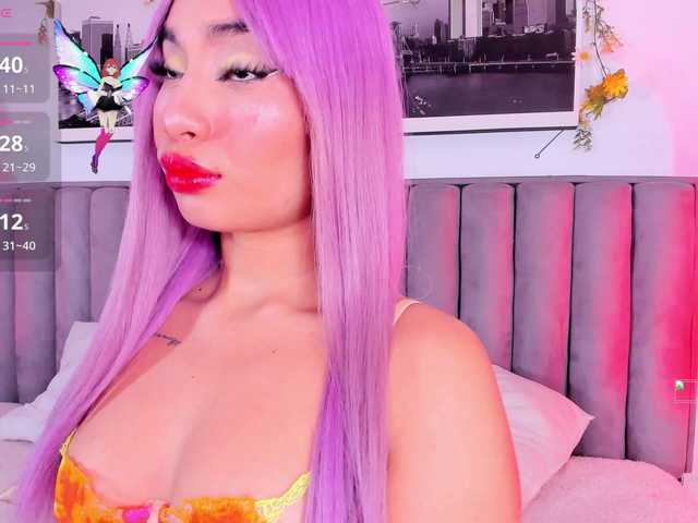 Скриншоты трансляции MandyWester