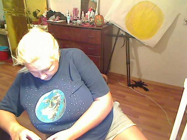 Скриншоты трансляции HotbunsSofi