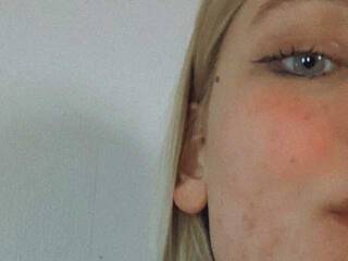 Эротический видеочат maria-cat