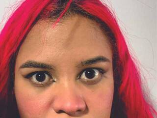 Эротический видеочат mariambaker