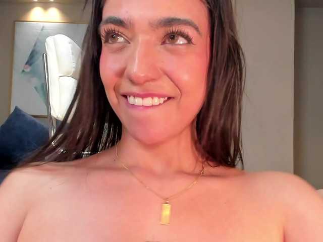 Скриншоты трансляции MariamRivera