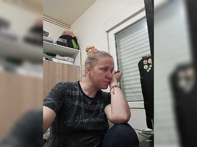 Скриншоты трансляции lorenarubia