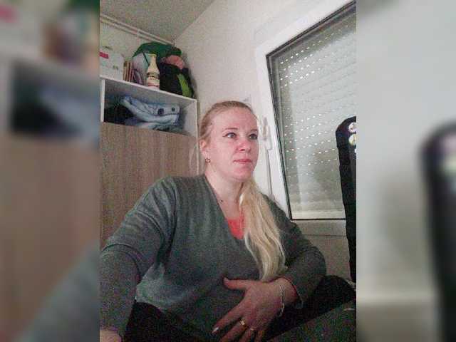 Скриншоты трансляции lorenarubia