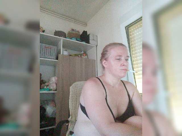 Скриншоты трансляции lorenarubia