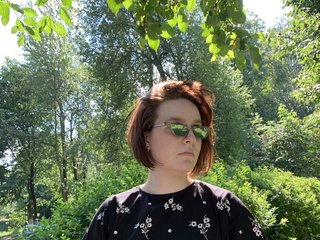Эротический видеочат MarloMadz