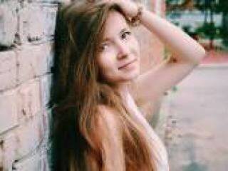 Эротический видеочат maroonmolly