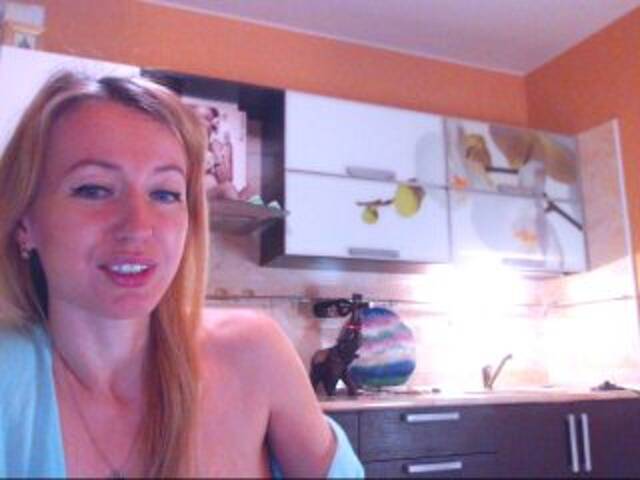 Скриншоты трансляции Martellka