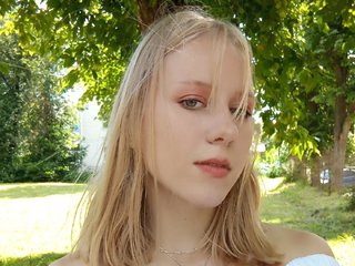 Эротический видеочат Mary-Kitty