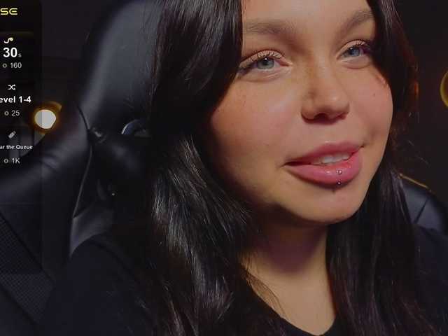 Скриншоты трансляции MaryMayven