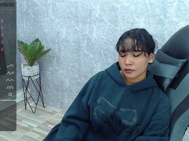 Скриншоты трансляции MaryRouss