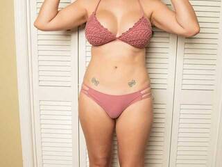 Эротический видеочат Maskedbootie