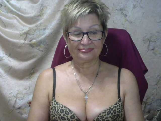 Фотографии MatureLissa Who wants to see mature pussy ? pls for @total English and German