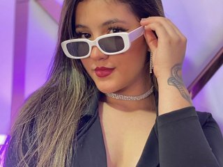 Эротический видеочат Maya-Foxx1