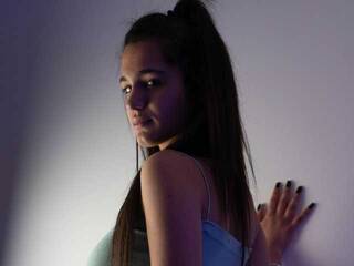 Эротический видеочат Maya-Louis